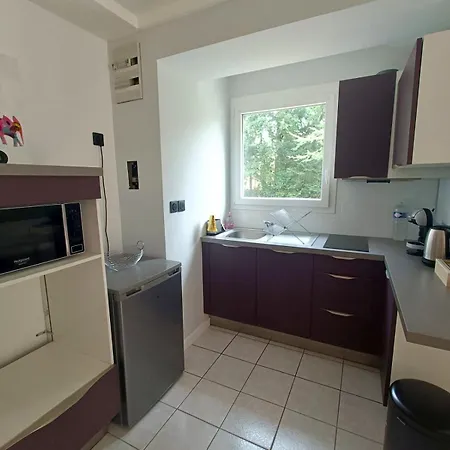 T1 Cosy Avec Jardin A 7 Min De L'aeroport, Proche De Nantes アパート *